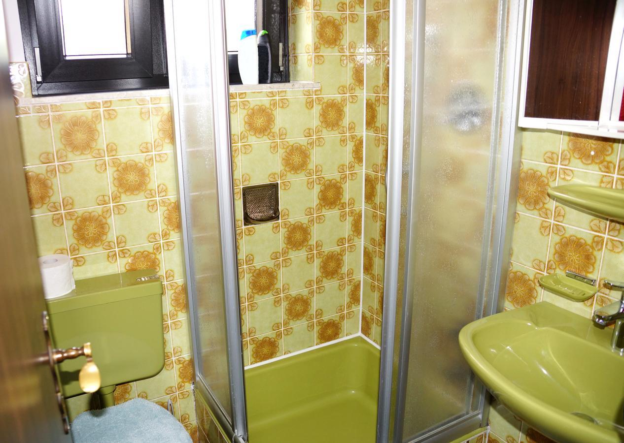 Hotel Garni Berghof Heigenbruecken Bagian luar foto